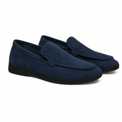Mokassins aus Premium-Wildleder mit schwarzer Sohle